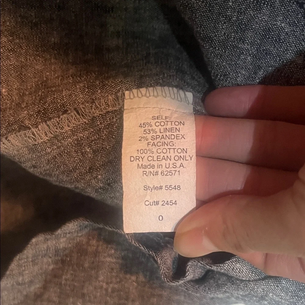 Necessary Objects Gray Linen Blend Skirt with Polka Dot Lining